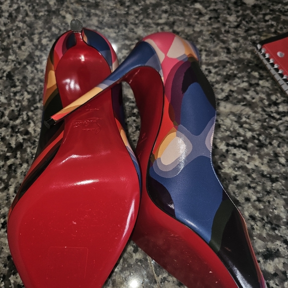 Christian Louboutin latest multi color size 41/10beautiful never worn - Picture 2 of 3